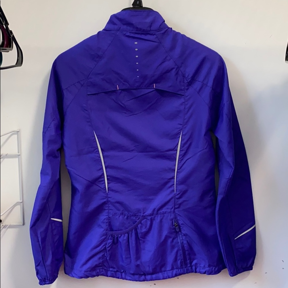 Lightweight jacket - Picture 2 of 4